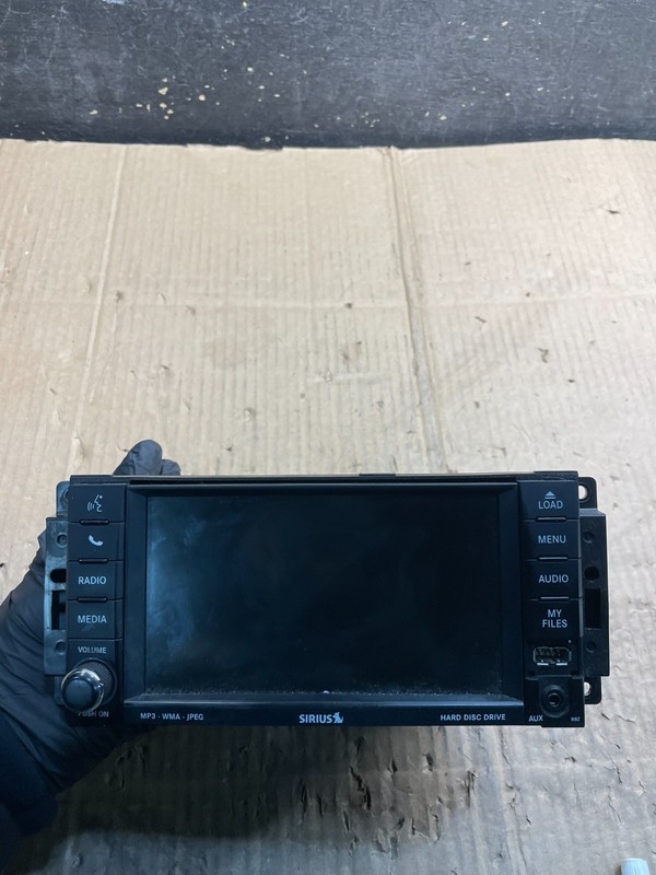 2007 2014 Jeep Dodge Chrysler Screen Display CD Player Satellite Radio x4397 DG