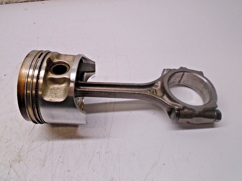 T3 Honda BF90 90hp outboard piston and rod (13101-ZW1-000) STD size