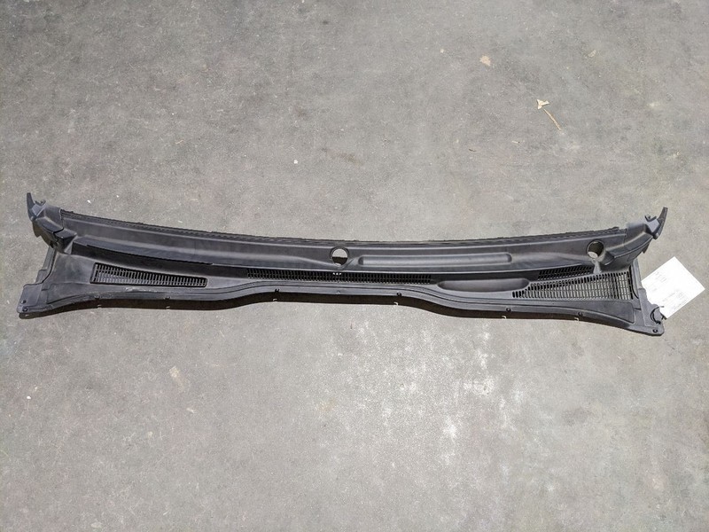 2003-2009 Toyota 4Runner Cowl Vent Panel OEM 1188411