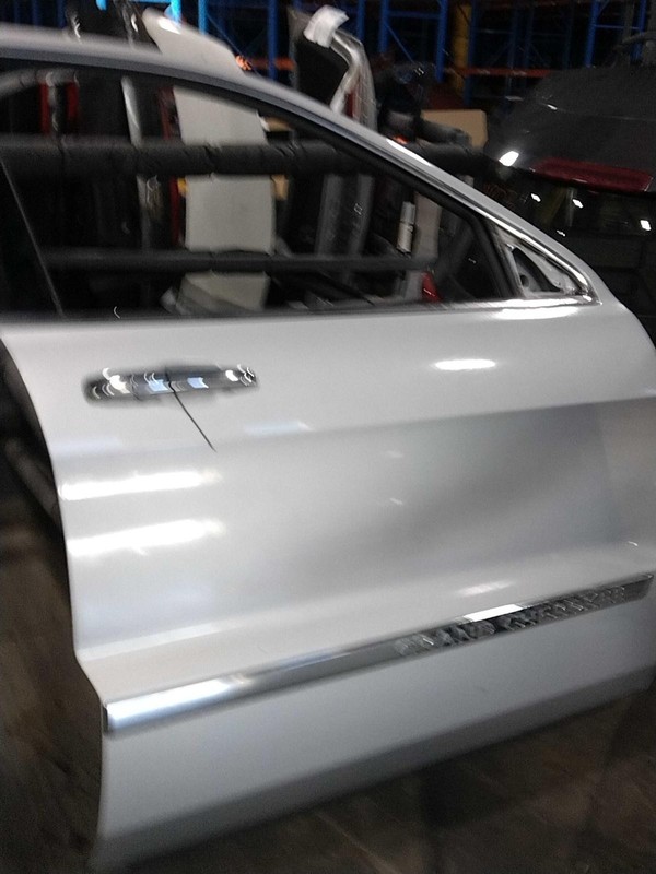 2011 Jeep Grand Cherokee Right Door Silver PW PL PM 93K Miles OEM Quality