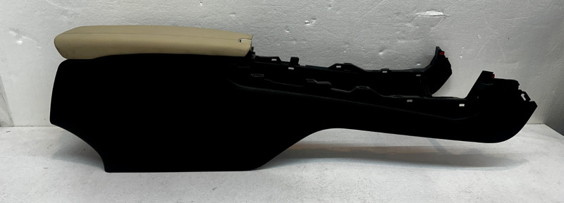 2020-22 TOYOTA AVALON CENTER CONSOLE ASSY OEM PART# 58810-07142