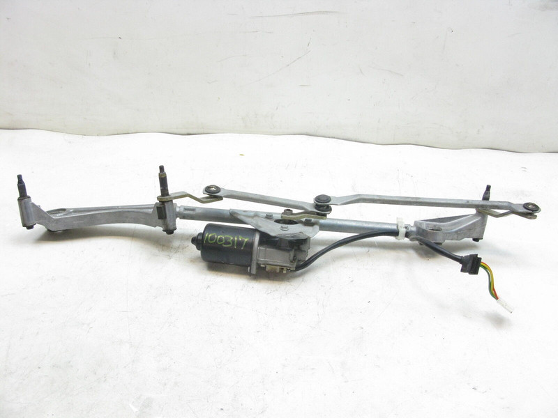 03-09 MERCEDES W209 CLK500 CLK320 CLK550 WINDSHIELD WIPER LINKAGE MOTOR 1017