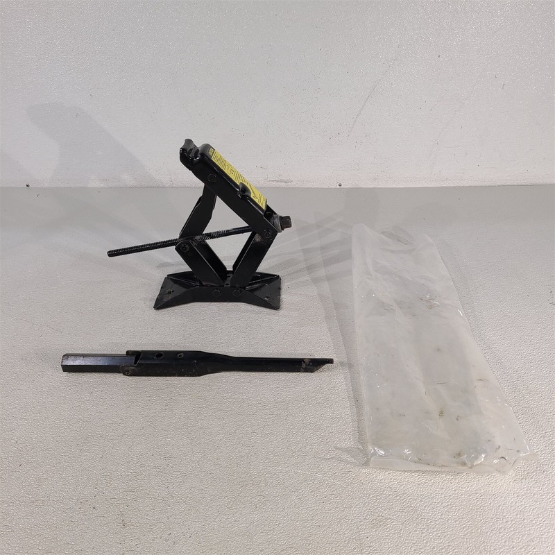 84-96 Corvette C4 Oem Spare Tire Jack Aa7466