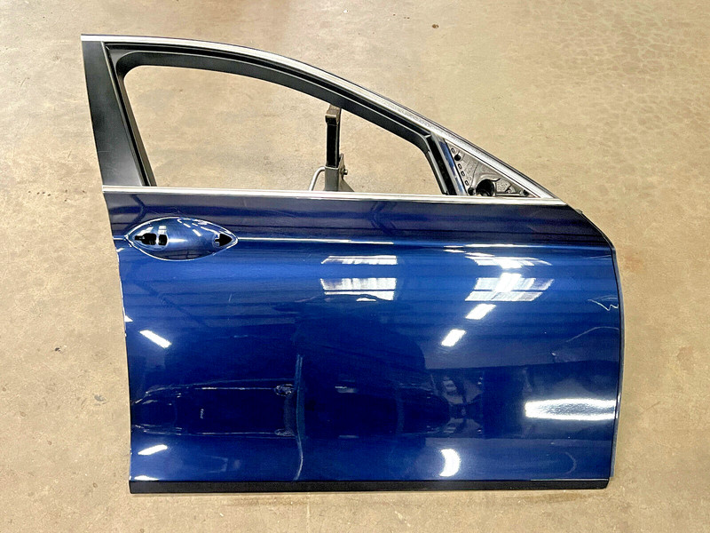 ⭐2011-2016 BMW 5-SERIES F10 FRONT RIGHT SIDE DOOR SHELL PANEL BLUE OEM LOT2577