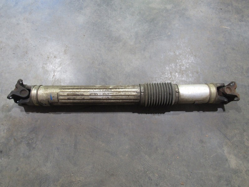 08-12 JEEP LIBERTY 3.7L 4wD REAR DRIVE SHAFT MODEL MP1522 TRANSFER CASE MP253