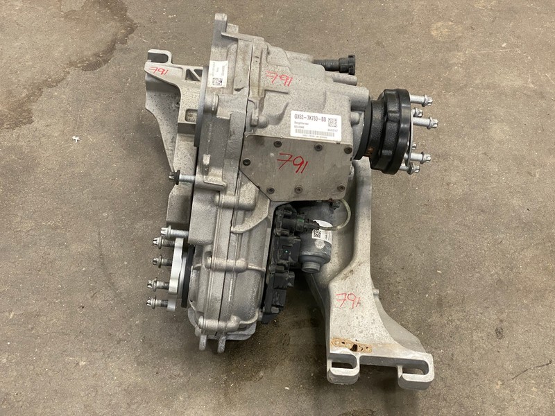 2017-2020 JAGUAR F-PACE AWD TRANSFER CASE UNIT OEM LOT791