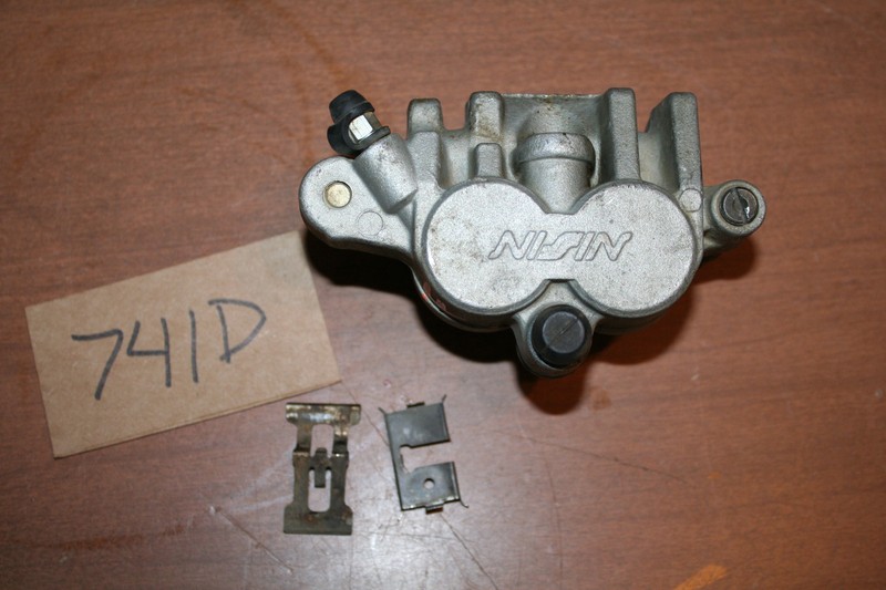 2004 Yamaha YZ 450F Front Brake Caliper Nissin OEM 04 A