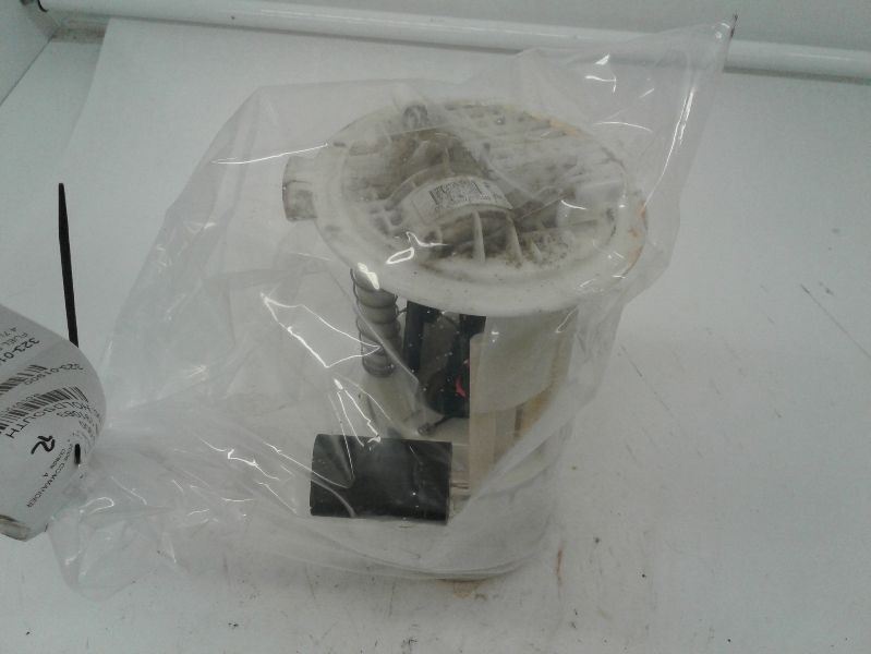 Fuel Pump Assembly Gasoline Fits 05-10 GRAND CHEROKEE 1972135