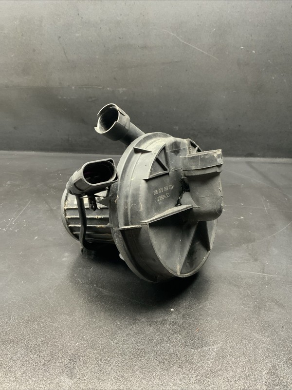 2012 - 2018 AUDI A6 A7 A8 QUATTRO - Secondary AIR PUMP 079959253 OEM #3162