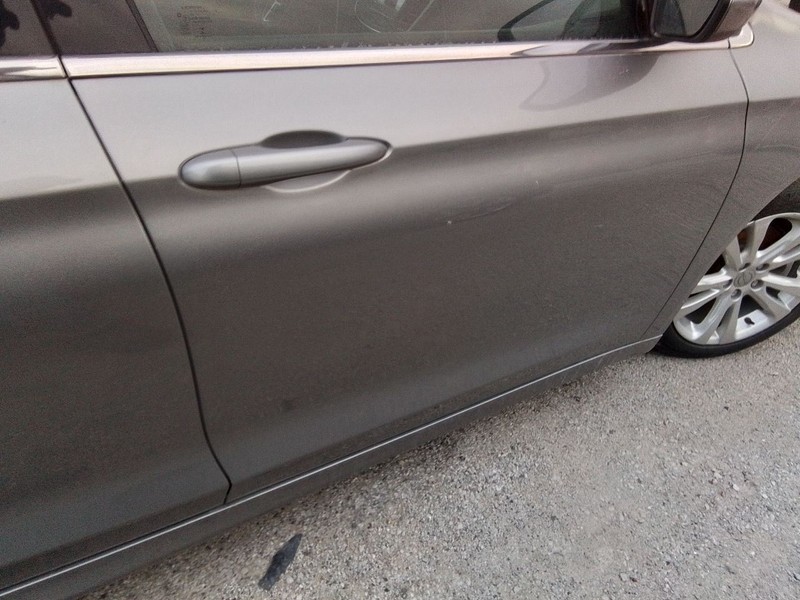 Passenger Front Door Electric Sedan Tempered Glass Fits 15-17 200 3391771