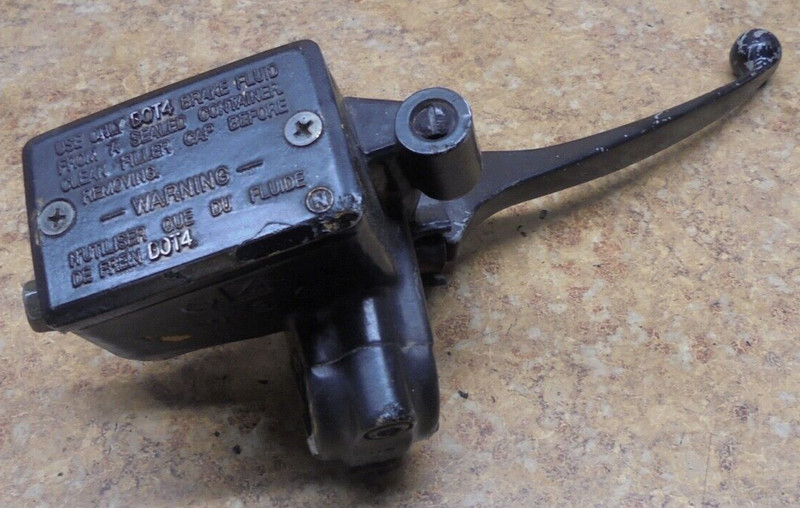 1986 Honda Goldwing GL1200 GL 1200 I Right Front Brake Lever Master Cylinder 86