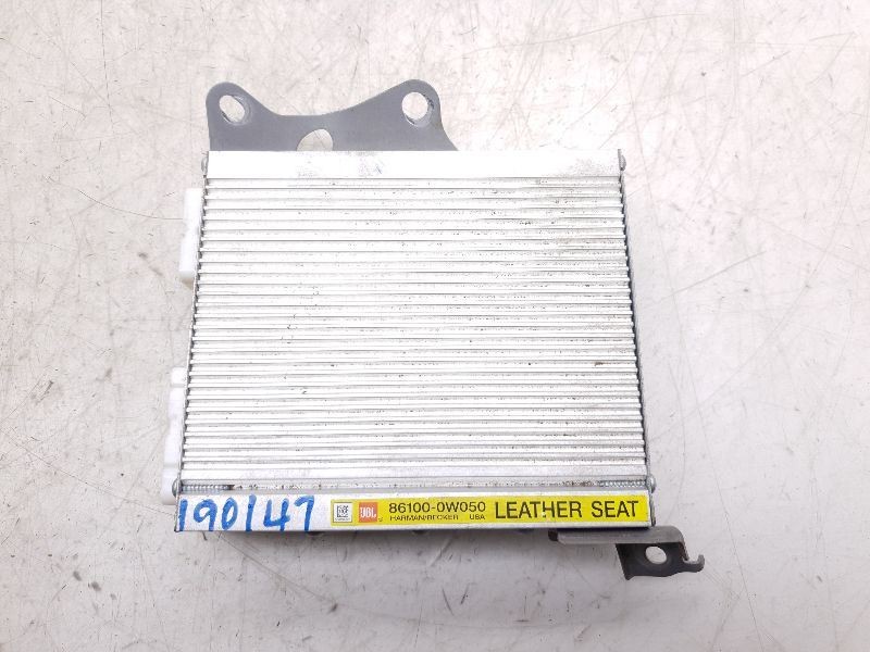 06-07 TOYOTA HIGHLANDER LMTD HYBRID RADIO/STEREO AUDIO AMPLIFIER UNIT ASSEMBLY