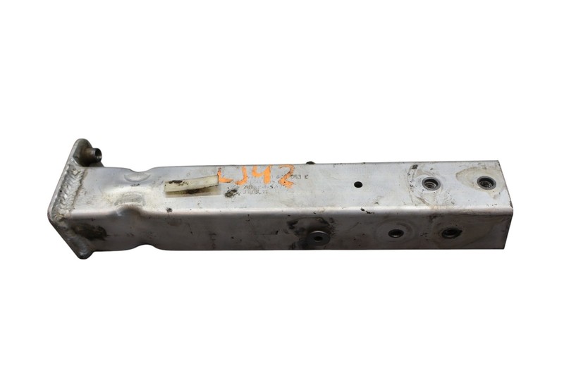11-18 Audi A8L Quattro Front Left Side Bumper Reinforcement Bar Bracket OEM