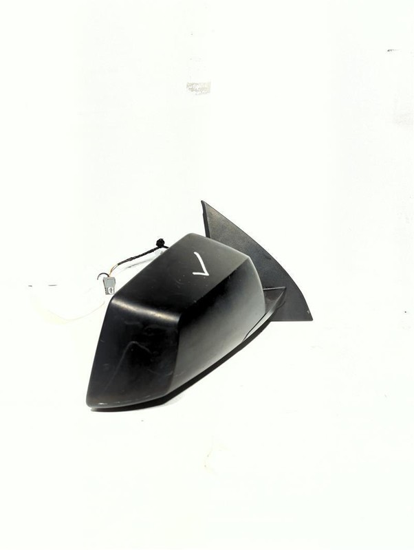 2012 Chevrolet Traverse Right Door Mirror Assembly Grey OEM Used 571440