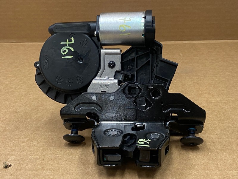 2020-2023 BUICK ENCORE GX REAR TAILGATE POWER LOCK LATCH ACTUATOR OEM LOT761