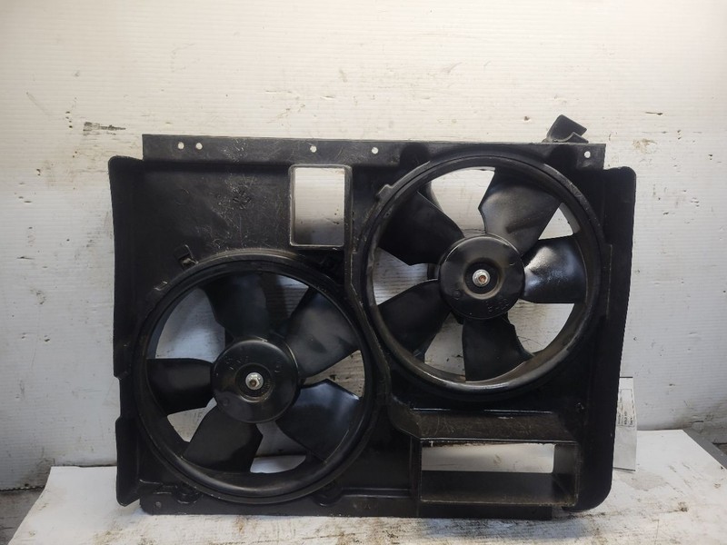Radiator Fan Motor Fan Assembly Fits 90-96 CORVETTE 1694386