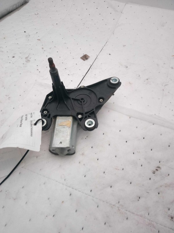 Used Back Glass Wiper Motor fits: 2007 Dodge NitroGrade B
