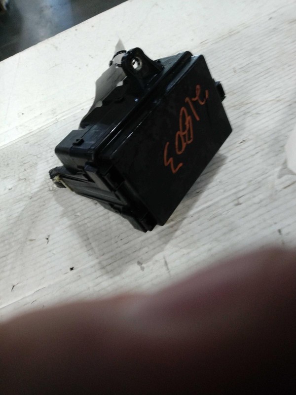 2019 Honda Odyssey Fuse Box OEM Black 32100THRA10 111K Miles NJ25-21803