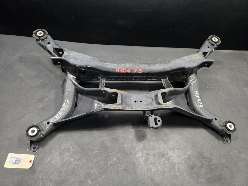 Rear Crossmember 2019 Honda CR-V 50300-TLB-A02 2017 2018 2020 2021 2022