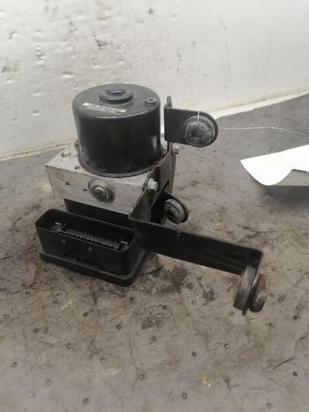 Anti-Lock Brake Part Pump Assembly FWD Fits 05-07 VOLVO 40 SERIES 795825