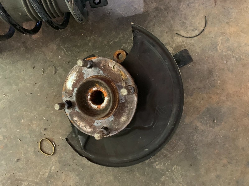 07-12 NISSAN VERSA CUBEFRONT LH LEFT DRIVER SIDE SPINDLE WHEEL BEARING HUB