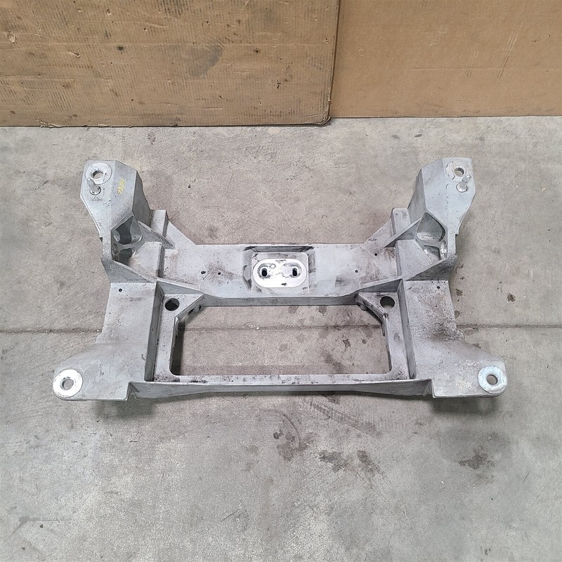 99-04 Corvette C5 Rear Cradle Suspension Cross Member Oem Aa7304