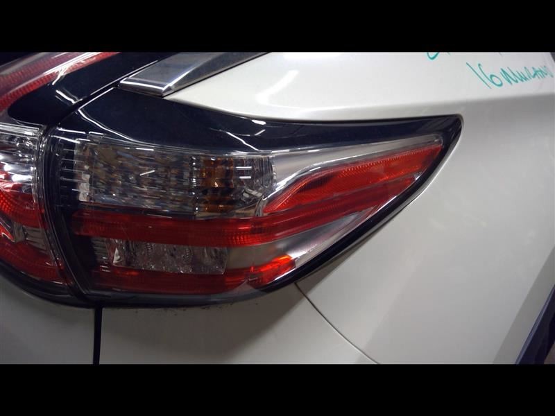 Passenger Tail Light Quarter Panel Mounted Fits 16-18 MURANO 775300
