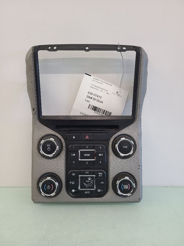 Audio Equipment Radio Control Panel Crew Cab Fits 13 FORD F250SD PICKUP 590358