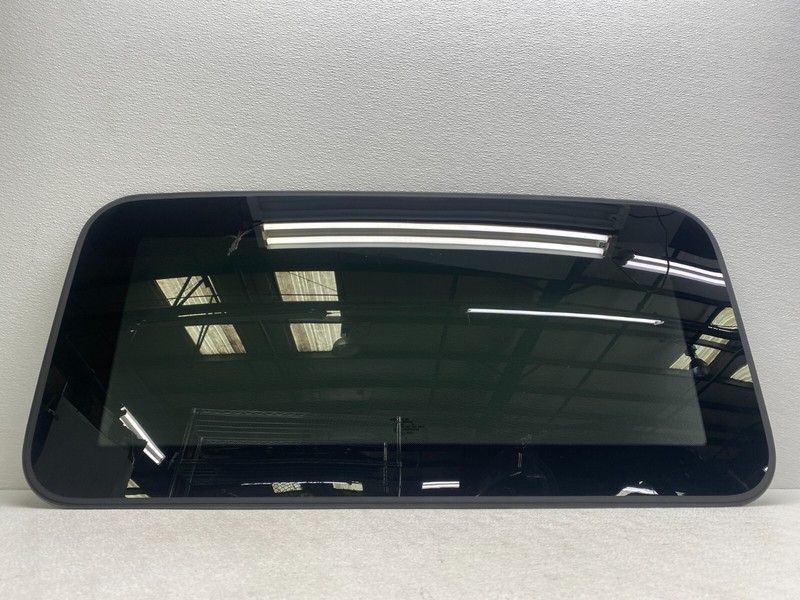 2016-2020 INFINITI QX60 SUNROOF MOONROOF WINDOW GLASS OEM LOT638