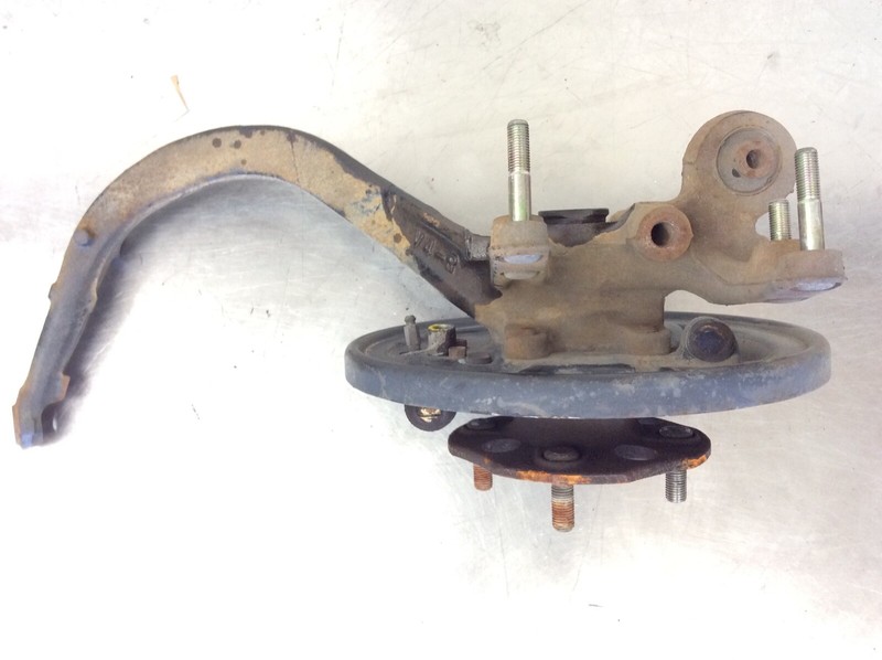 94-97 Accord 2.2 Right Rear Drum Suspension Knuckle Spindle Hub Bearing Used OEM