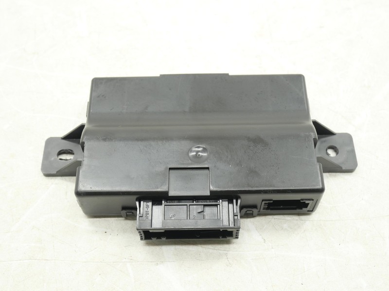 Used Interface Gateway Body Control Module Unit 2014-2015 Audi RS7 C7 OEM