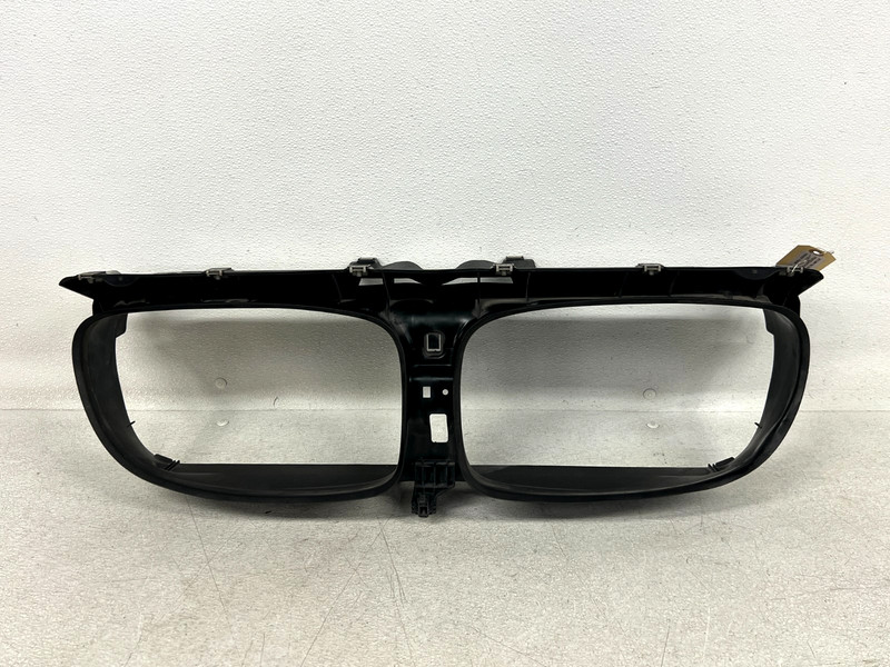 ⭐2009-2015 BMW 7-SERIES FRONT CENTER RADIATOR AIR GUIDE DUCT ASSY OEM LOT2676