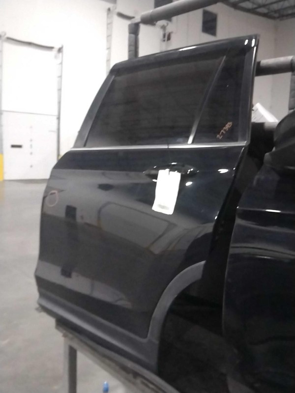 2019 Honda Pilot Rear Left Door Black 566019 Used 76k Miles OEM Quality