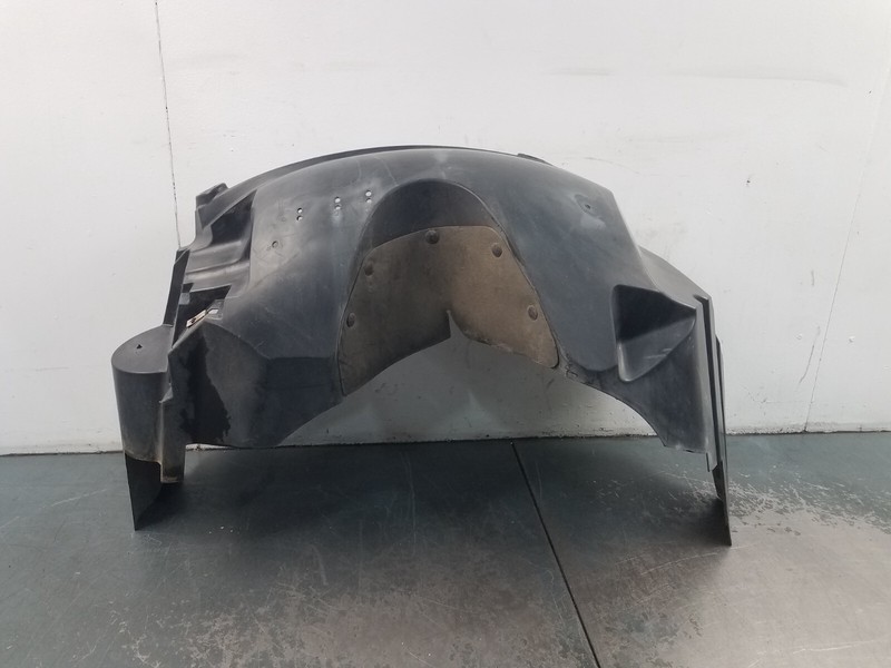 2010 Grand Marquis / Crown Vic Victoria Right Front Inner Fender Liner #2643 S7