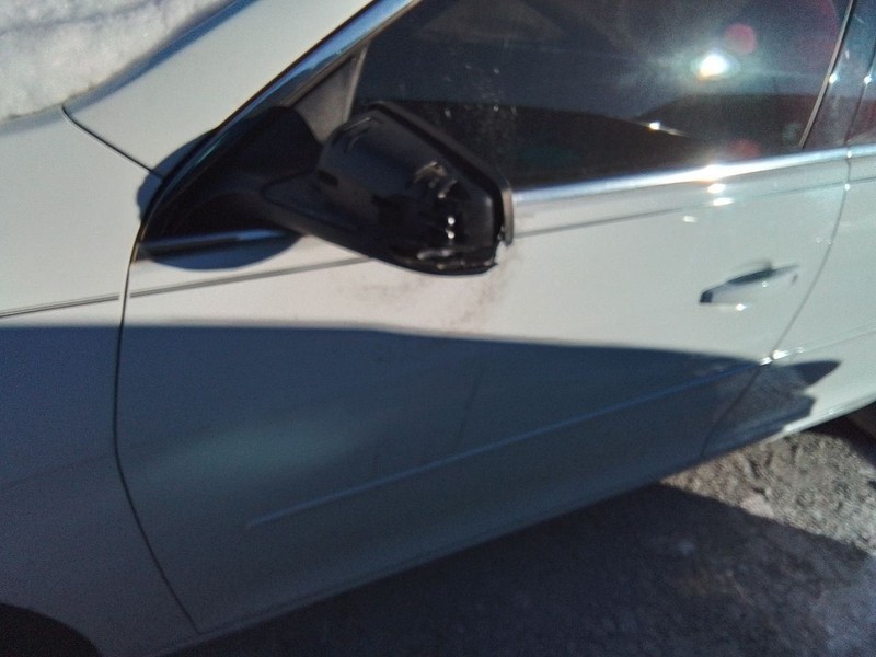Driver Front Door VIN 1 4th Digit Limited Adhesive Fits 14-16 MALIBU 3399579