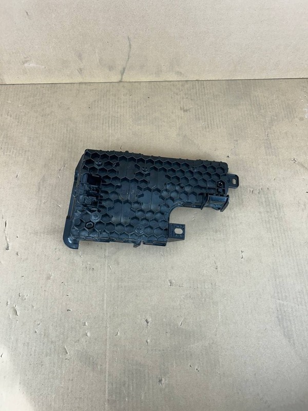 ✅ 20-23 Model Y Front Right Body Controller ECU (5-Seat Type) Gen 3 1497848-00-E