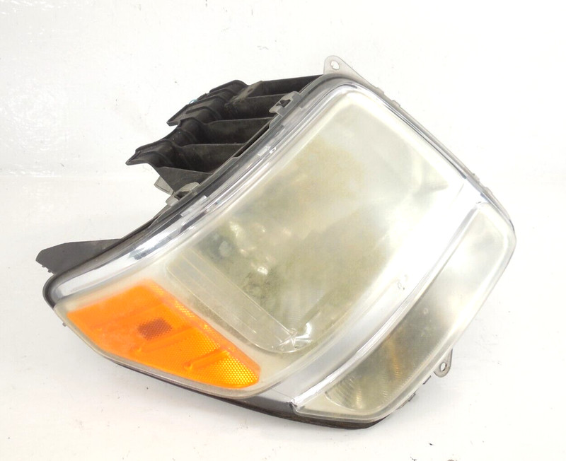 2007-2011 Dodge Nitro Halogen Headlight Passenger Right RH OEM
