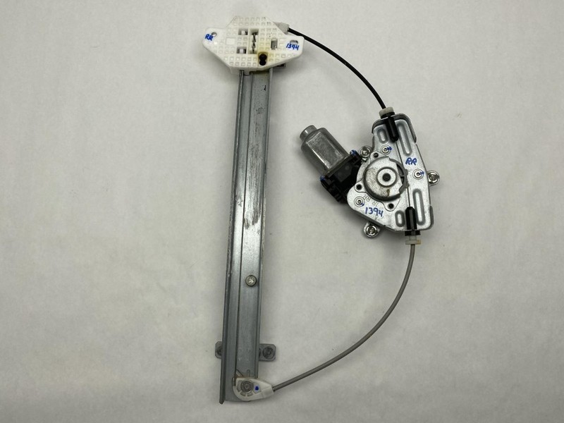 Right Passenger Rear Door Window Regulator Fits 2012-2017 Hyundai Accent 87641