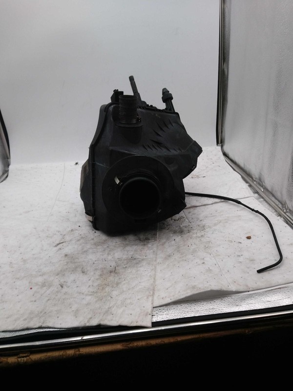 2008 AUDI A6 3.2L Air Cleaner Assembly Black OEM 4F0133835 78K Miles