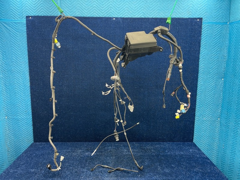 2018–2021 Lexus NX300 ENGINE BAY ROOM WIRING HARNESS W/ FUSE BOXES OEM
