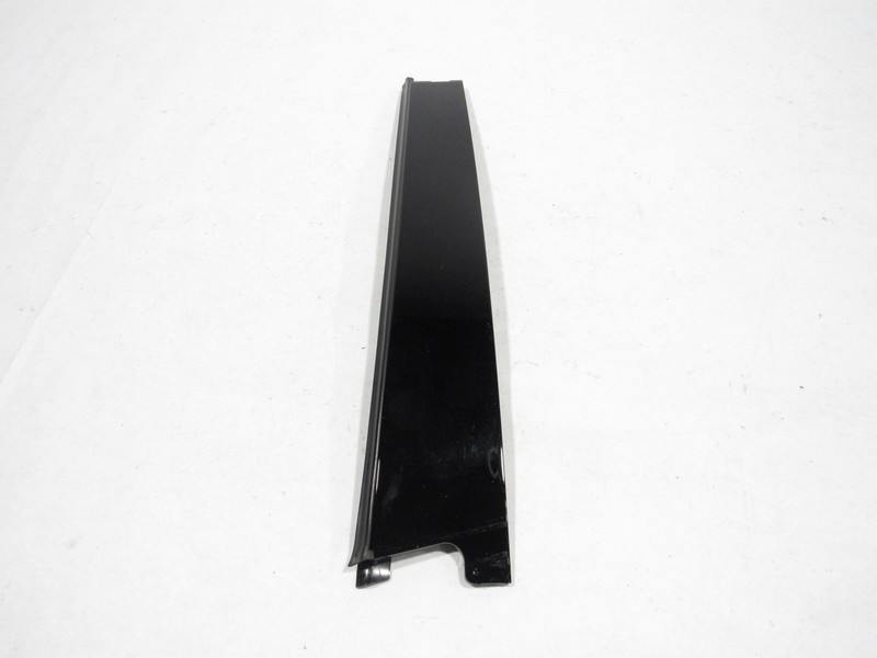 Porsche Panamera 4 2017 Rear Left Driver Door Molding B Pillar Trim 17-23 |:O
