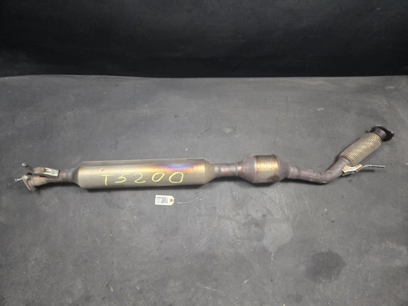 Front Exhaust Pipe 2021 Toyota RAV4 17410-F0150 2019 2020 2022 2023 2024 2025