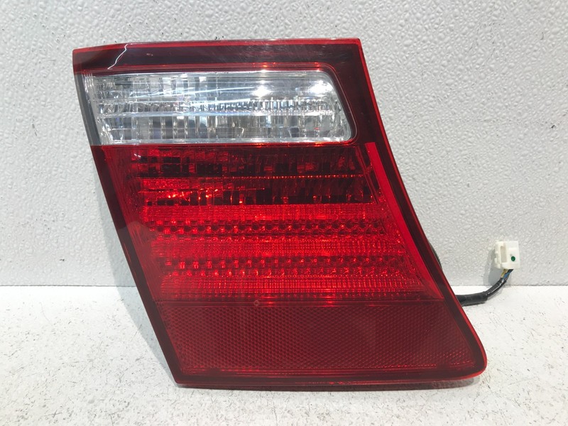 07-09 Lexus LS460 Rear Left Driver Side Inner Taillight Lamp OEM
