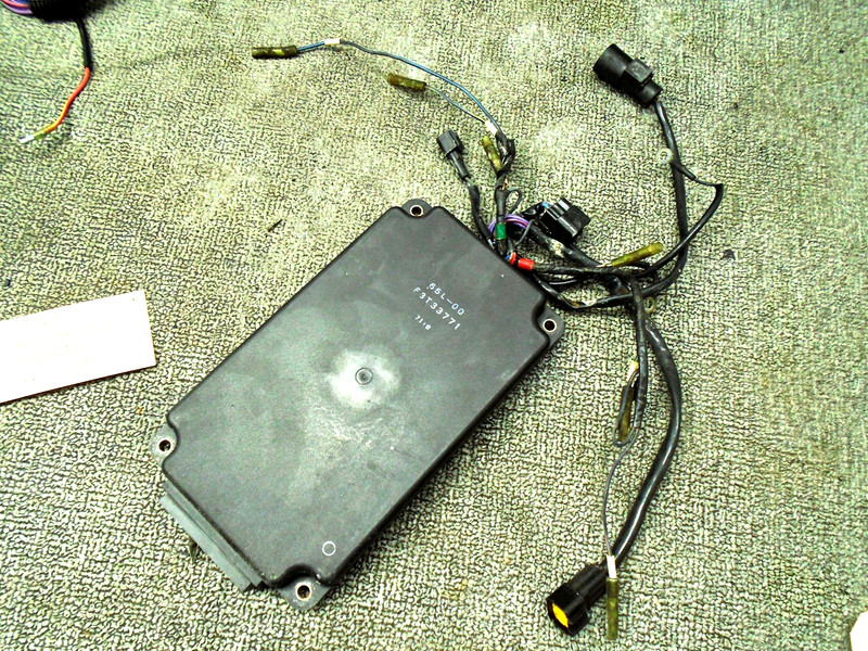 YAMAHA OUTBOARD OEM CDI UNIT(ECU) 65L-85540-00-00 OX66 250 HP MOTOR PART