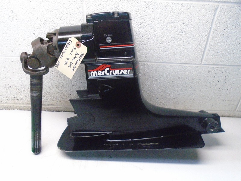 D 1547-9412A23 Mercruiser 1983-1990 Gen 1 Upper Unit Gear Case 1.98 R 2.5 3.0L