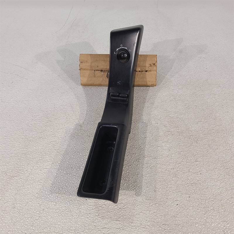 94-96 Corvette C4 Drivers Door Power Window And Mirror Switch Bezel Trim Aa7415