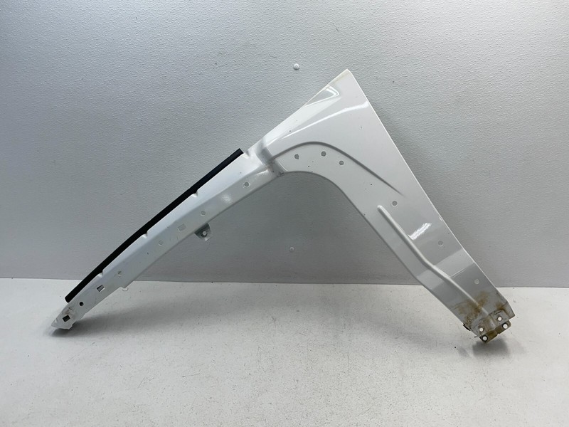 2006-2010 Hummer H3 Left Under Fender Bracket Frame Panel White 1531 OEM