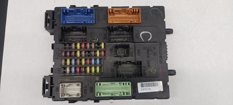 15 FORD ESCAPE Body Control Module BCM OEM 1 Year Warranty!