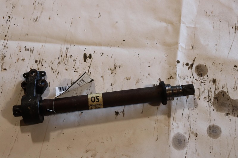 2018-2022 HYUNDAI KONA AWD FRONT RIGHT PASSENGER SIDE AXLE SHAFT CV JOINT OEM