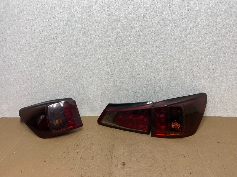 2009 - 2010 Lexus Is250 Is350 Left+Right Side Tail Lights Oem AC6032 DW